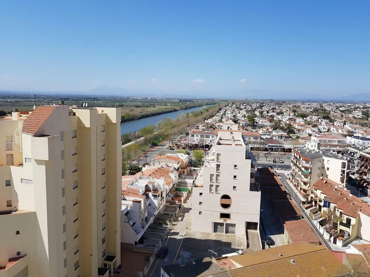 Karina Beach-2 Apartment Empuriabrava
